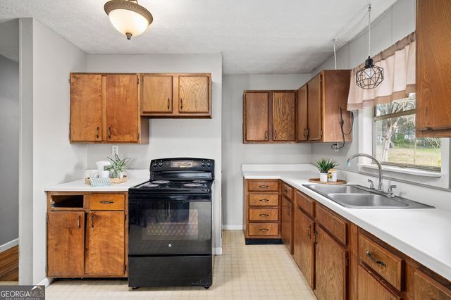 16685 Hopewell Road, Milton, GA 30004