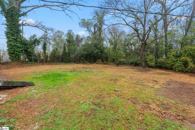 100 Whitener Avenue, Spartanburg, SC 29306
