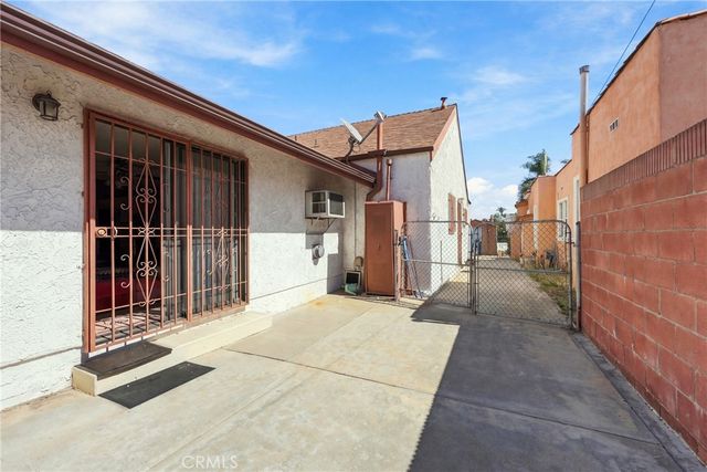 7819 Dalton, Los Angeles, CA 90047