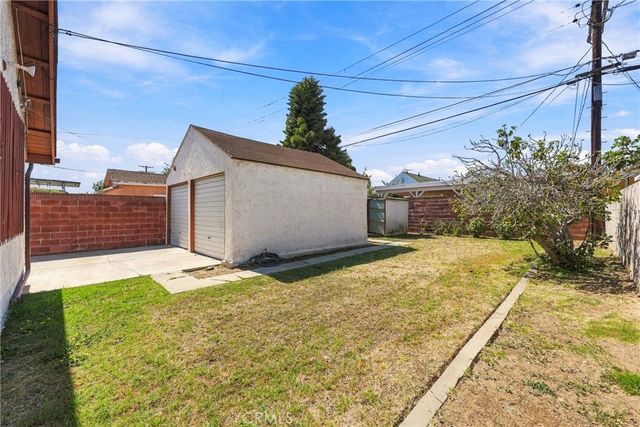 7819 Dalton, Los Angeles, CA 90047