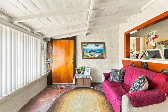 7819 Dalton, Los Angeles, CA 90047