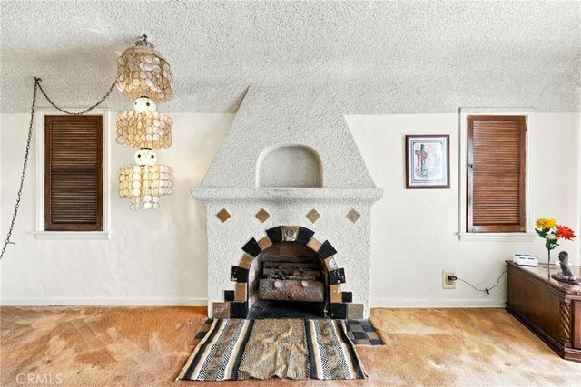 7819 Dalton, Los Angeles, CA 90047