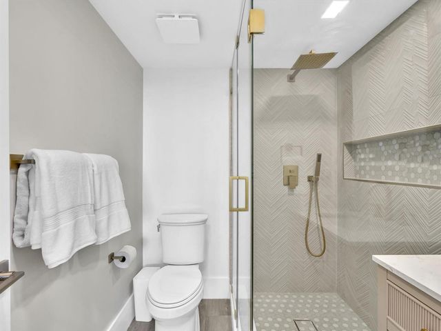1421 S OCEAN Boulevard 503, Pompano Beach, FL 33062