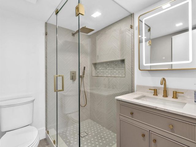 1421 S OCEAN Boulevard 503, Pompano Beach, FL 33062