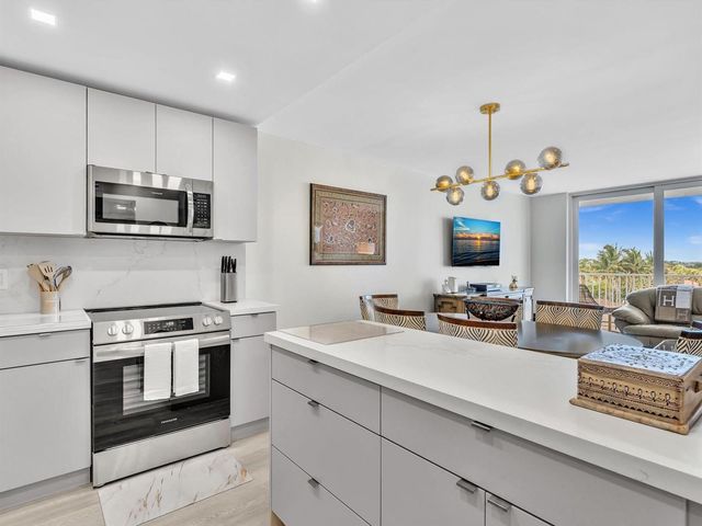 1421 S OCEAN Boulevard 503, Pompano Beach, FL 33062