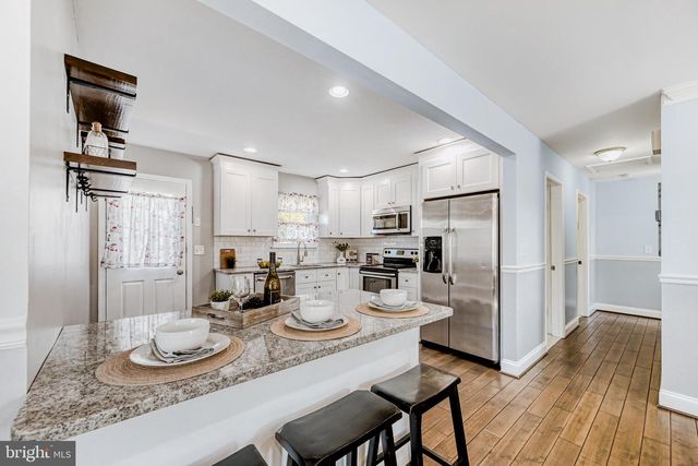 7803 RIVERDALE AVE, Rosedale, MD 21237