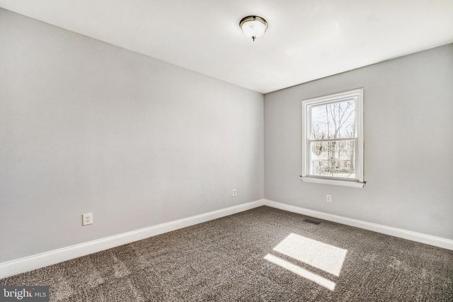 7803 RIVERDALE AVE, Rosedale, MD 21237