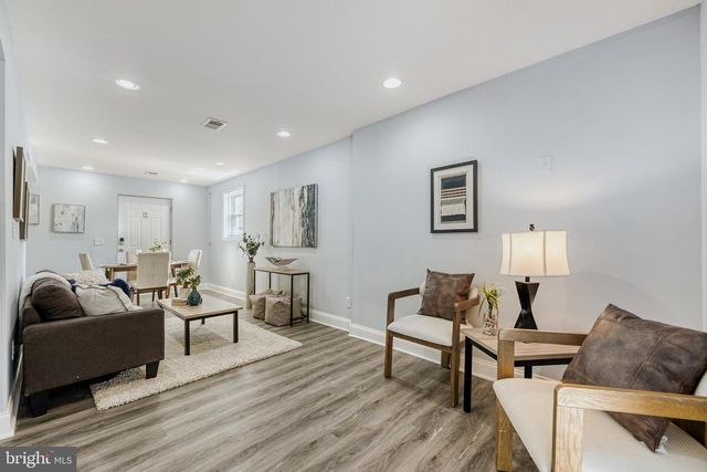 7803 RIVERDALE AVE, Rosedale, MD 21237