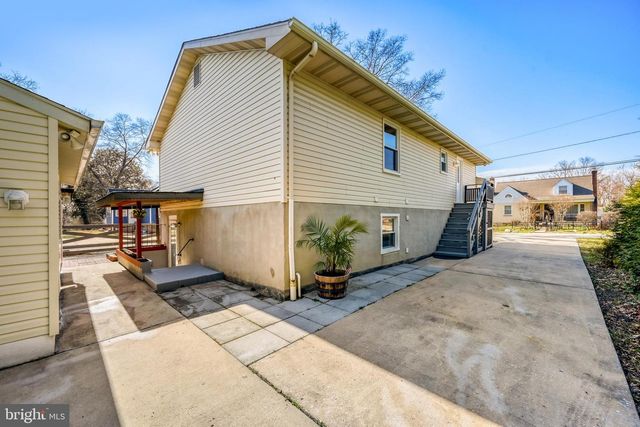 7803 RIVERDALE AVE, Rosedale, MD 21237