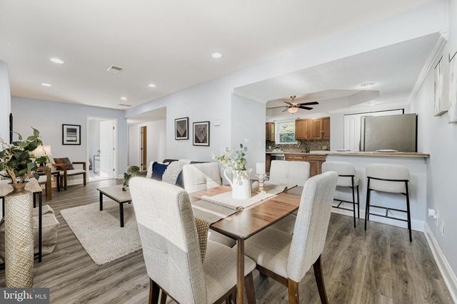 7803 RIVERDALE AVE, Rosedale, MD 21237