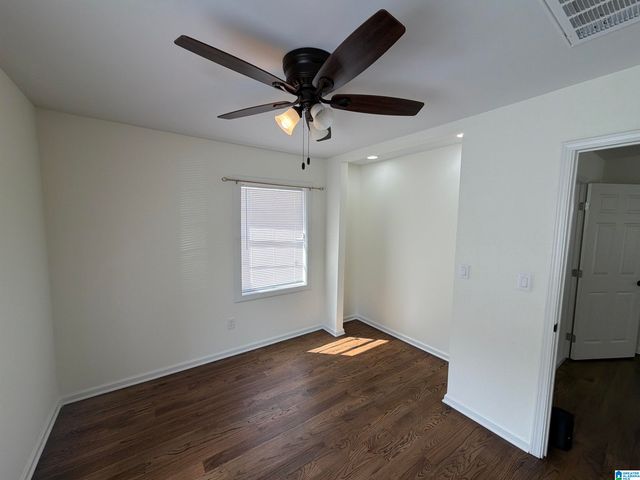 4605 HILLMAN DRIVE SW, Birmingham, AL 35221
