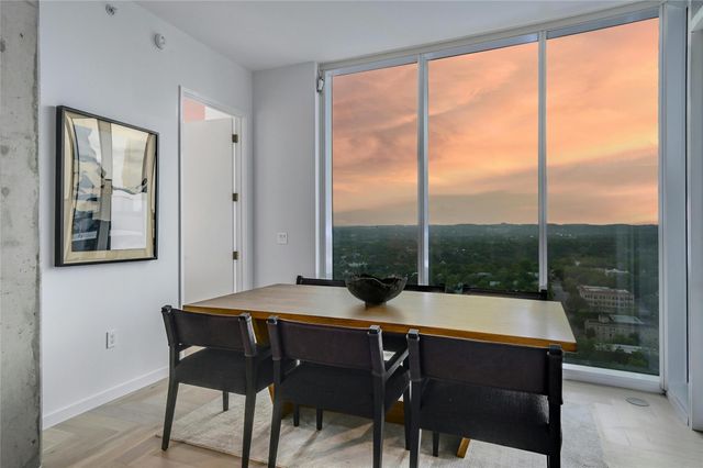 313 W 17th ST 2304, Austin, TX 78701