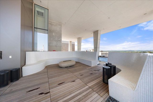 313 W 17th ST 2304, Austin, TX 78701