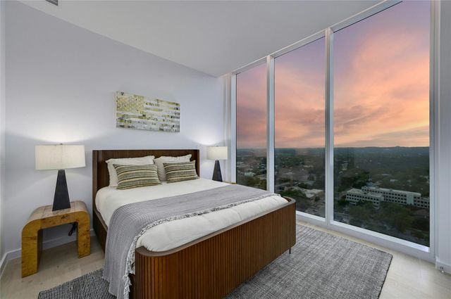 313 W 17th ST 2304, Austin, TX 78701