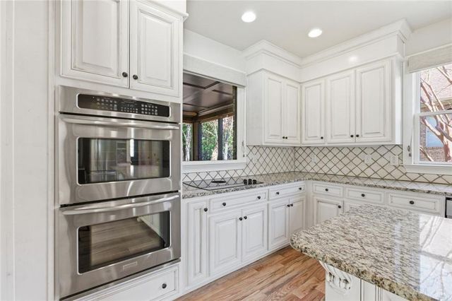 1538 Berkeley Court, Gainesville, GA 30501