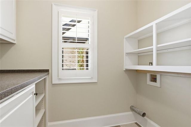 1538 Berkeley Court, Gainesville, GA 30501