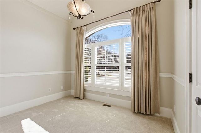 1538 Berkeley Court, Gainesville, GA 30501