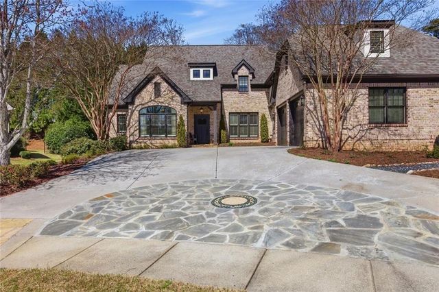 1538 Berkeley Court, Gainesville, GA 30501