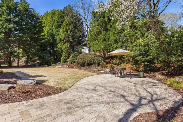 1538 Berkeley Court, Gainesville, GA 30501