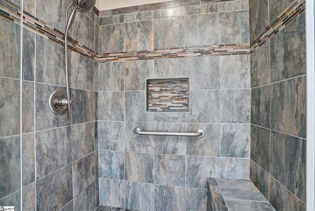 211 Bennett Circle, Spartanburg, SC 29307