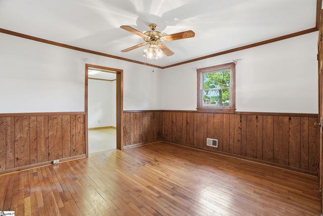 211 Bennett Circle, Spartanburg, SC 29307