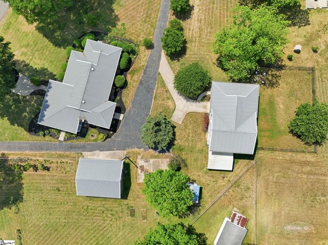 211 Bennett Circle, Spartanburg, SC 29307