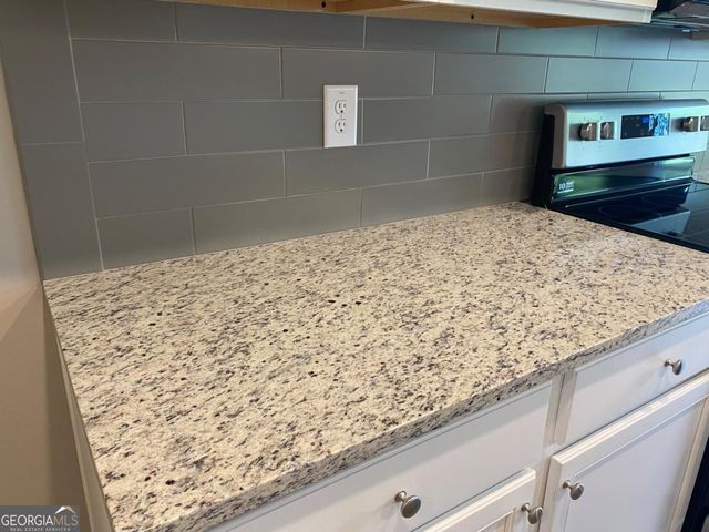 5286 Fox Den Road, Oakwood, GA 30566