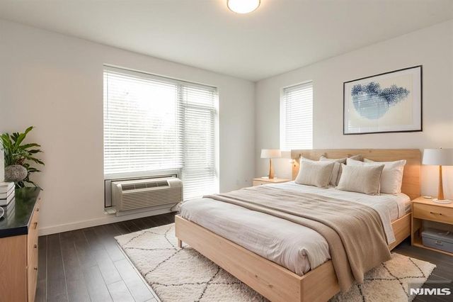 159 Cedar 201, Fort Lee, NJ 07024