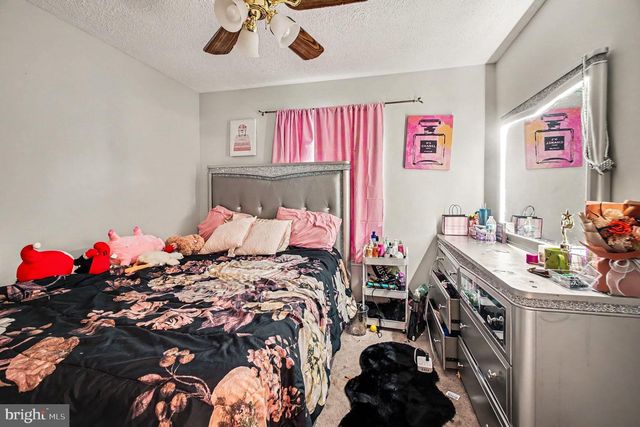 14 MYRTLE RD, Fredericksburg, VA 22405