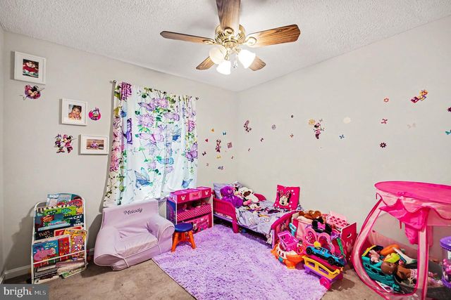 14 MYRTLE RD, Fredericksburg, VA 22405