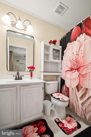 14 MYRTLE RD, Fredericksburg, VA 22405