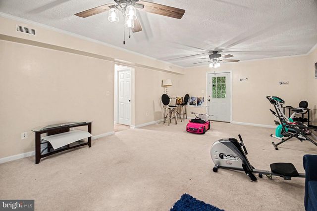 14 MYRTLE RD, Fredericksburg, VA 22405