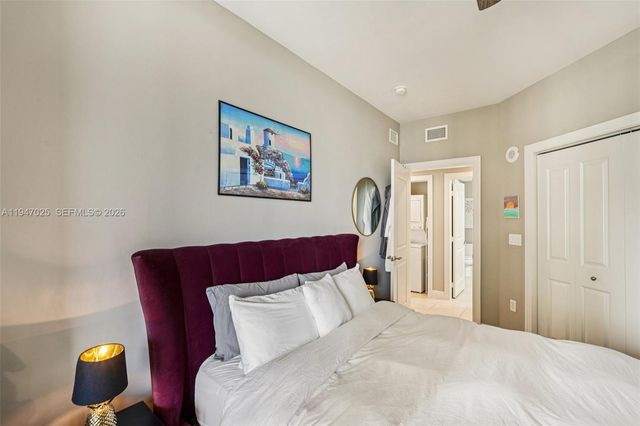 5781 CAPE HARBOUR DR 903, Cape Coral, FL 33914