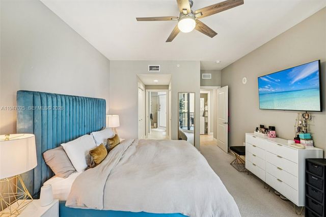 5781 CAPE HARBOUR DR 903, Cape Coral, FL 33914