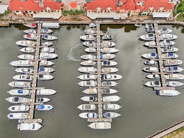 5781 CAPE HARBOUR DR 903, Cape Coral, FL 33914