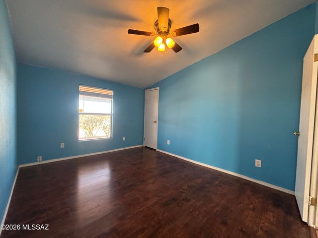 10935 S Swan Road, Tucson, AZ 85756