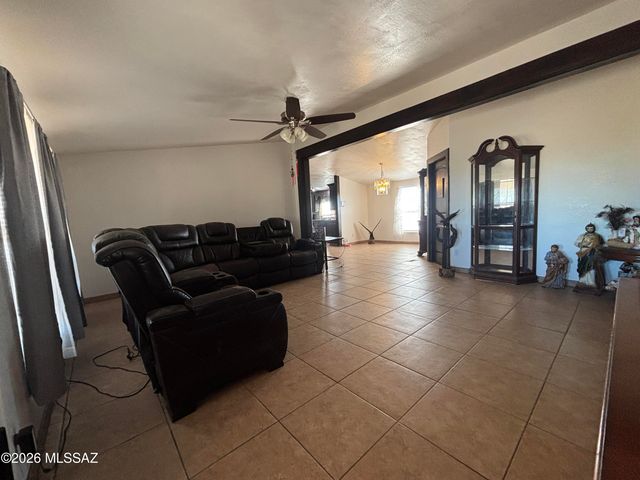 10935 S Swan Road, Tucson, AZ 85756