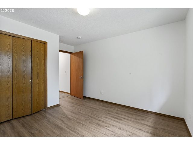 2730 Ne ROBERTS Ave, Gresham, OR 97030