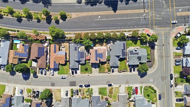 5604 Miners Cir, Rocklin, CA 95765