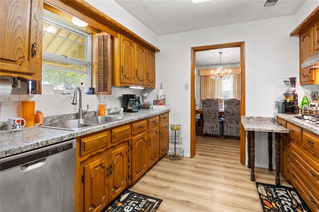 1209 Hanna Circle, Desoto, TX 75115