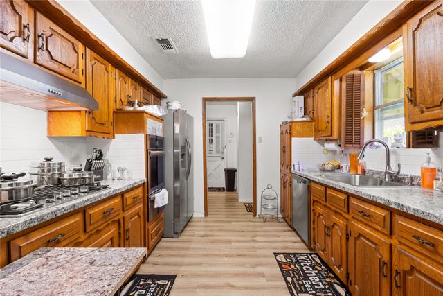 1209 Hanna Circle, Desoto, TX 75115