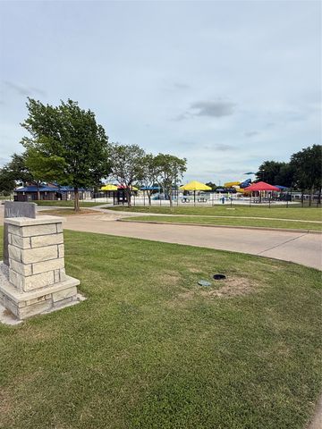 1209 Hanna Circle, Desoto, TX 75115