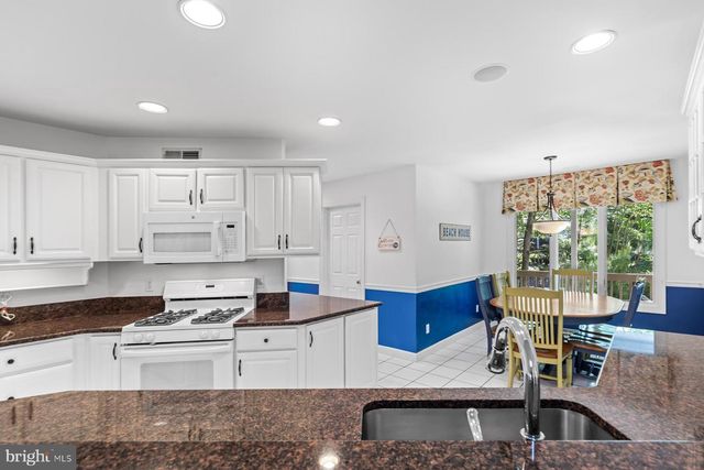 526 DORAL DR, Bethany Beach, DE 19930