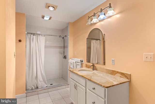 526 DORAL DR, Bethany Beach, DE 19930