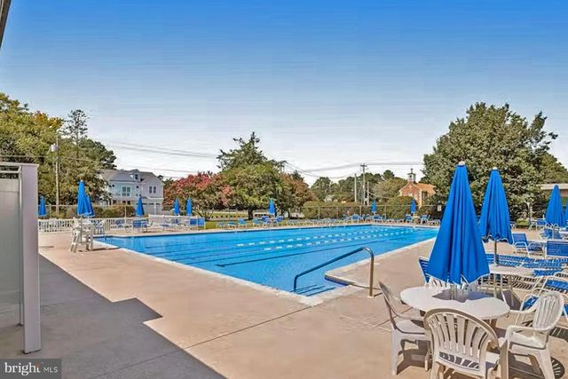 526 DORAL DR, Bethany Beach, DE 19930