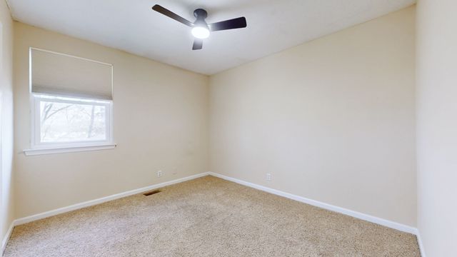 528 Debbie Dr, Hermitage, TN 37076