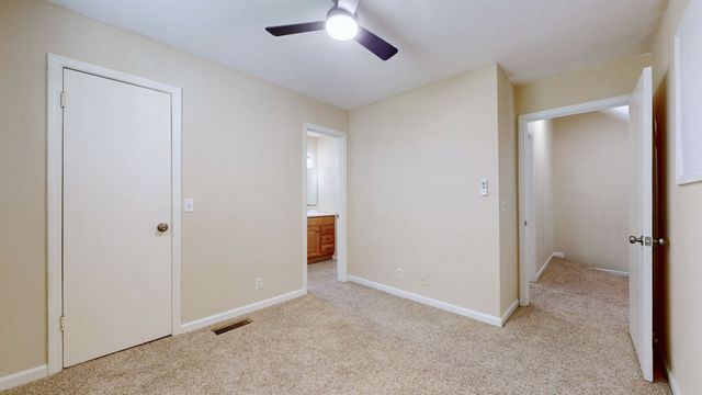 528 Debbie Dr, Hermitage, TN 37076