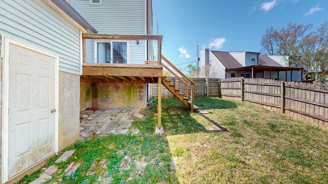 528 Debbie Dr, Hermitage, TN 37076