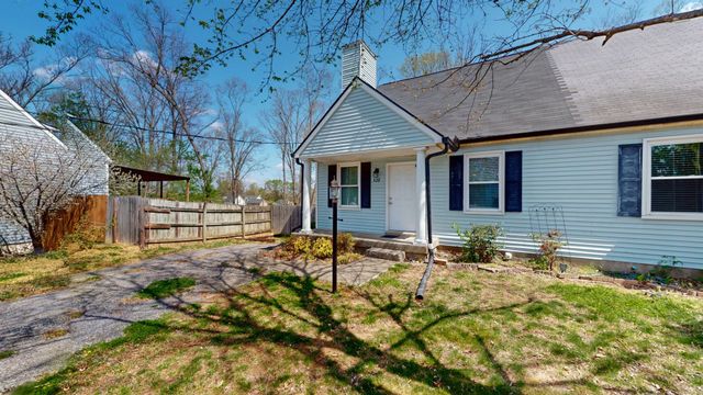 528 Debbie Dr, Hermitage, TN 37076