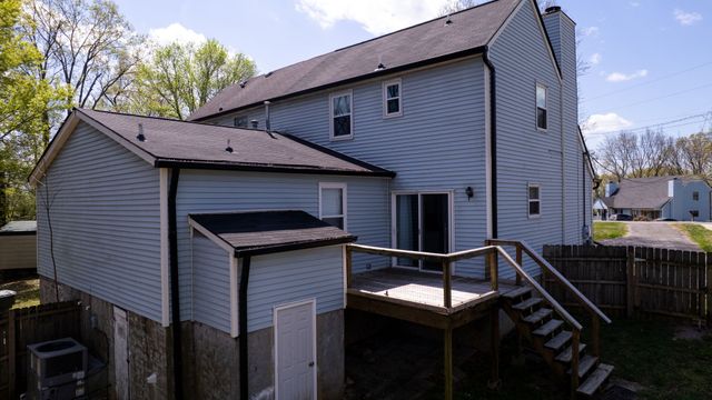 528 Debbie Dr, Hermitage, TN 37076